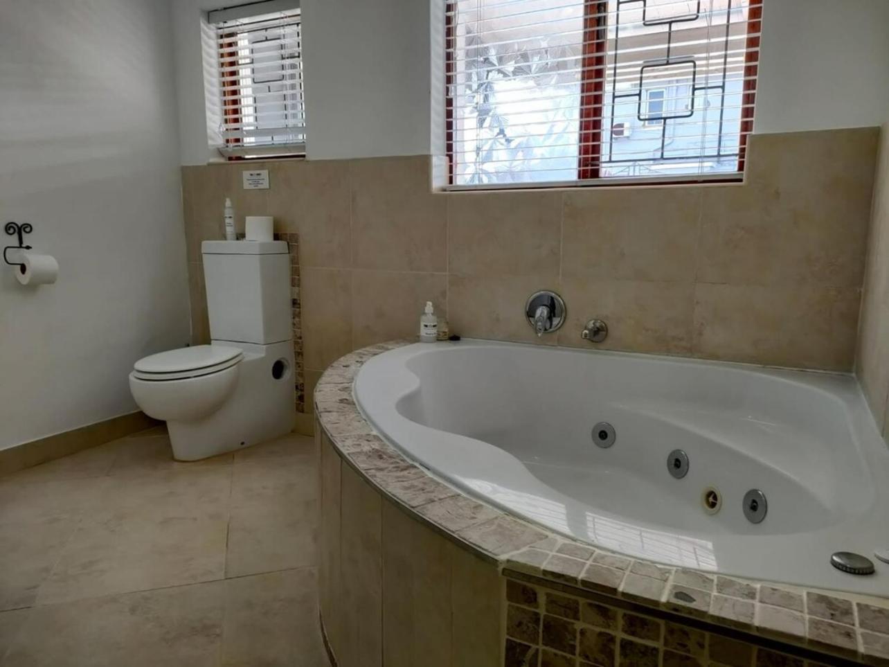 Luxury Living On Westview Villa Port Elizabeth Exterior foto