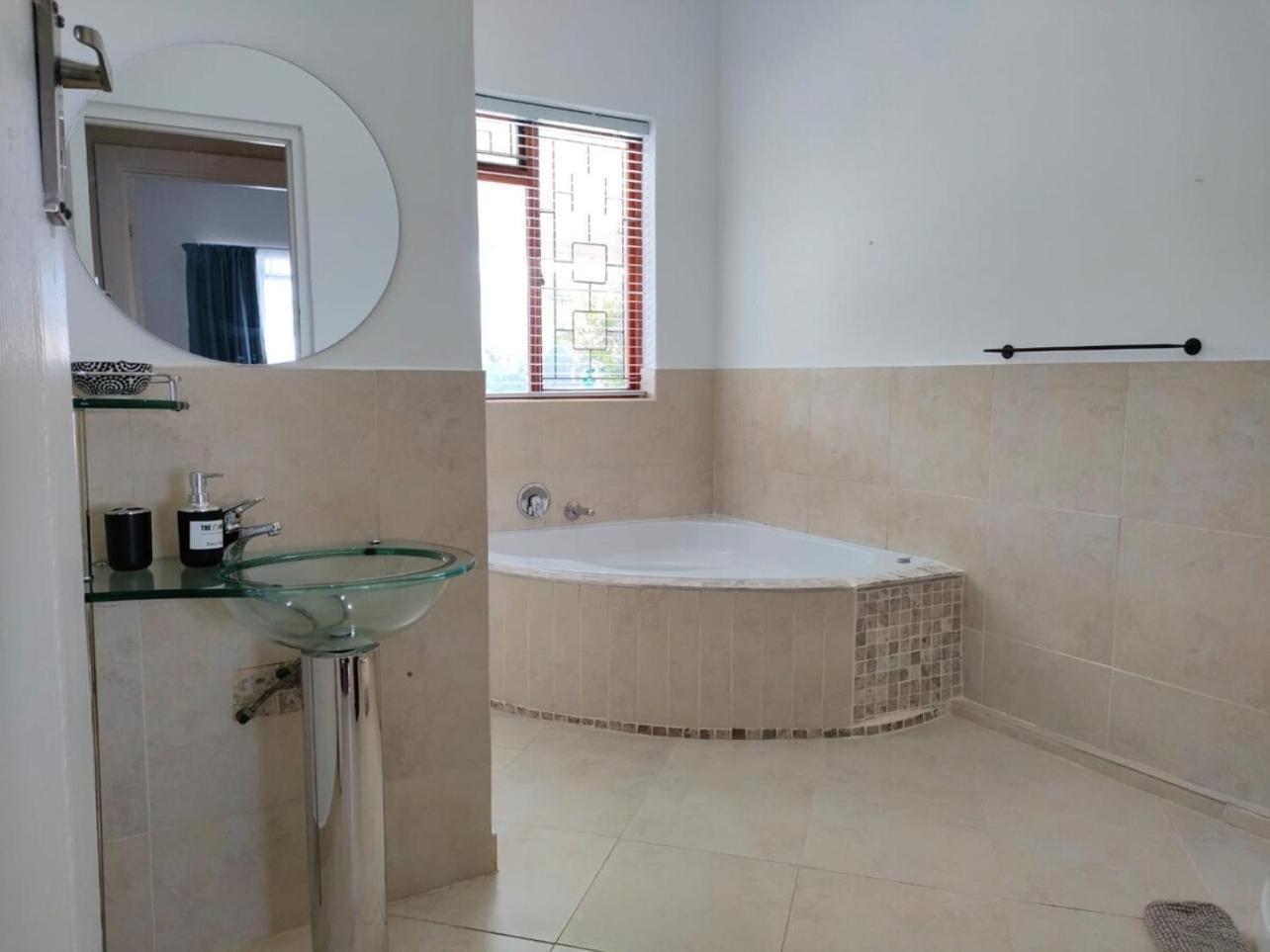 Luxury Living On Westview Villa Port Elizabeth Exterior foto