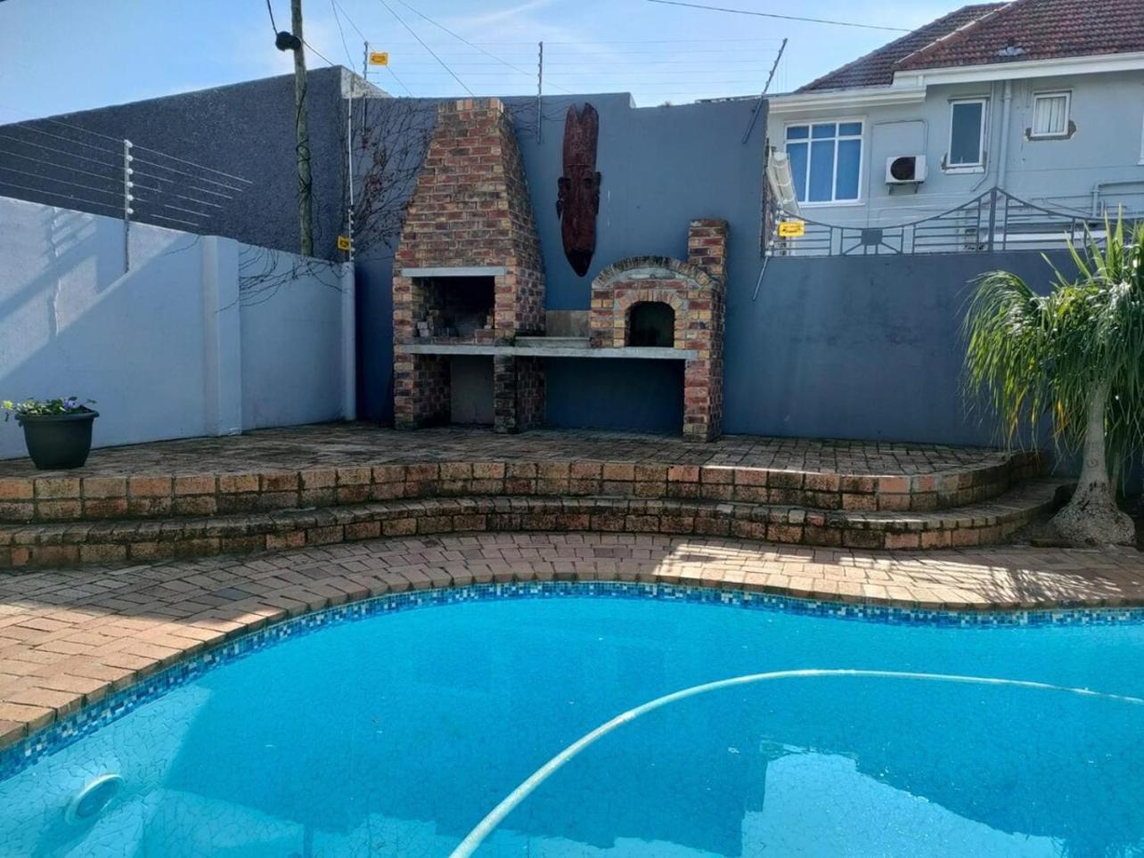 Luxury Living On Westview Villa Port Elizabeth Exterior foto